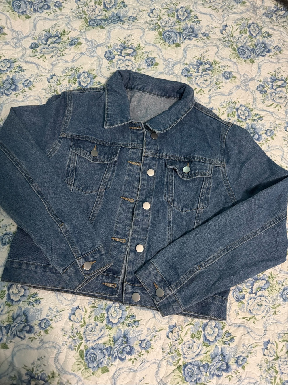 Classic Denim Jacket Sz M